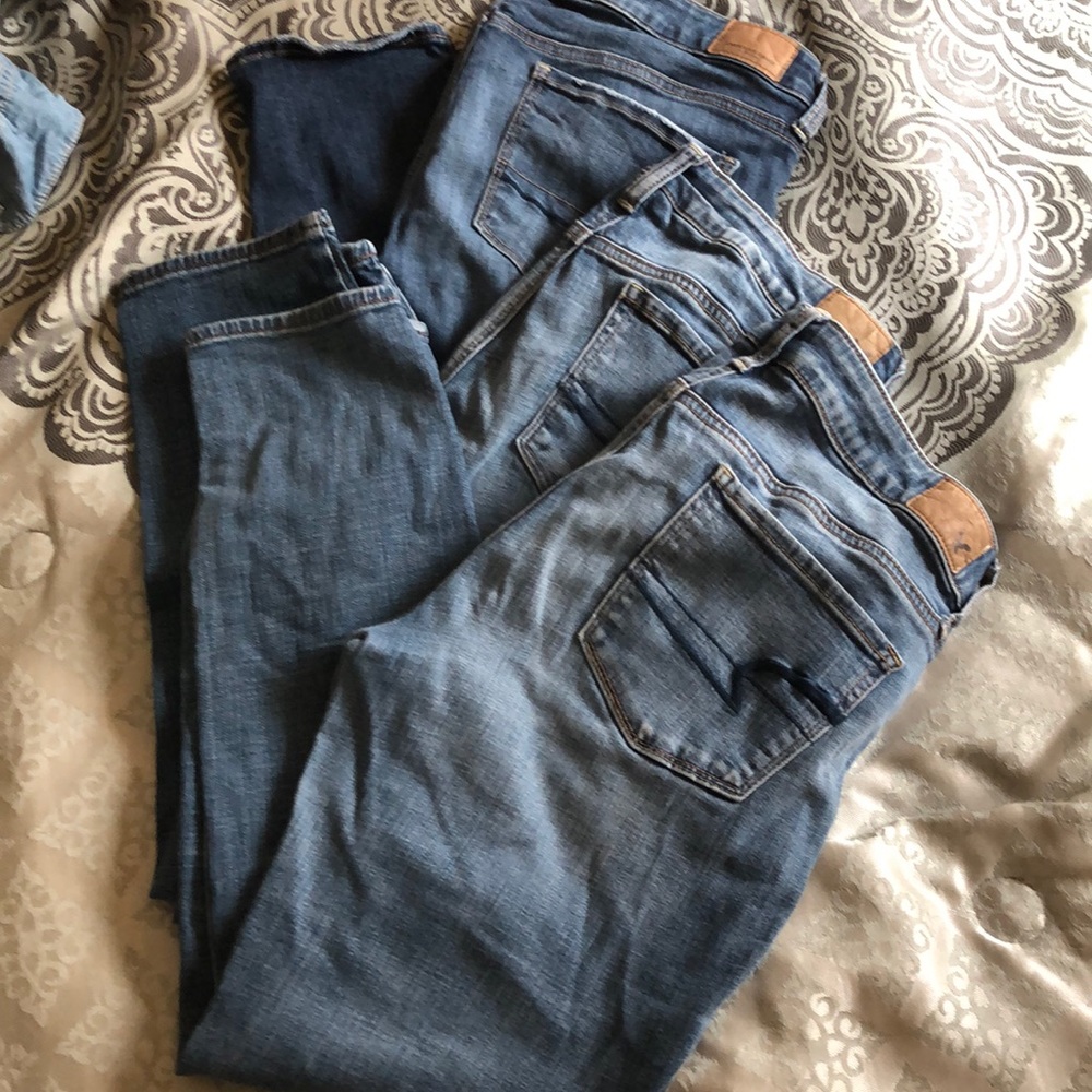 Great condition, no rips, stains or fraying.